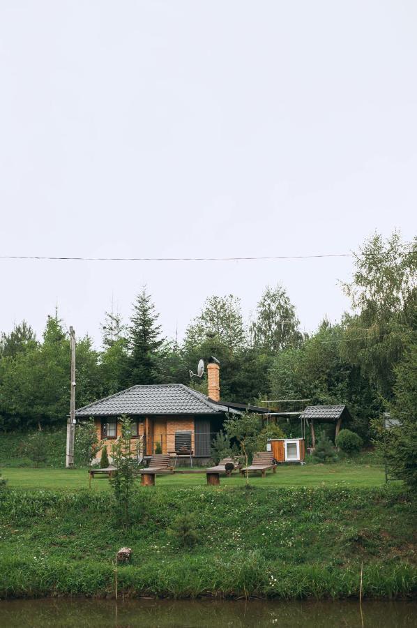 Villa Dolyna Mykolaya à Myhove Extérieur photo