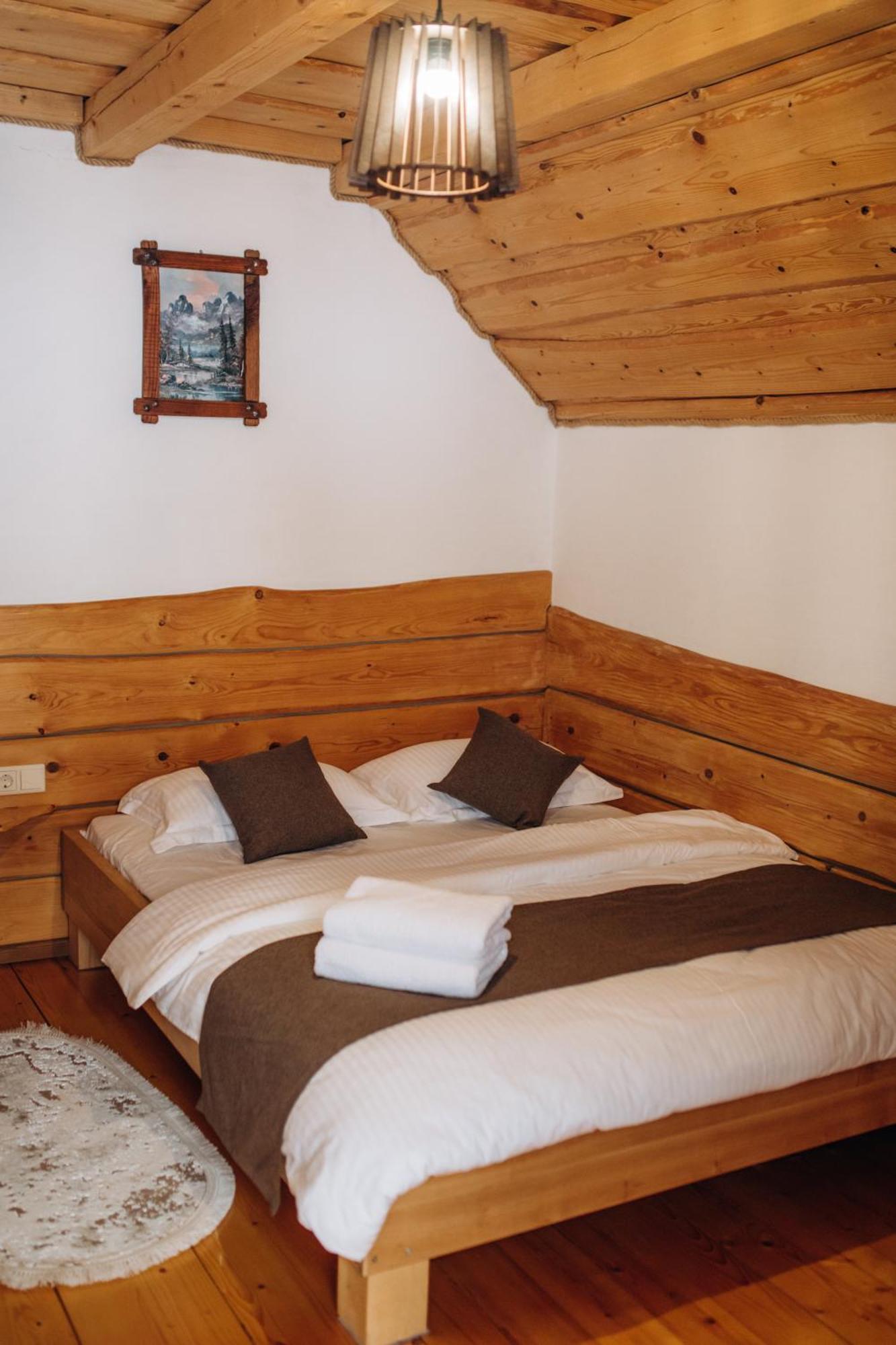Villa Dolyna Mykolaya à Myhove Chambre photo