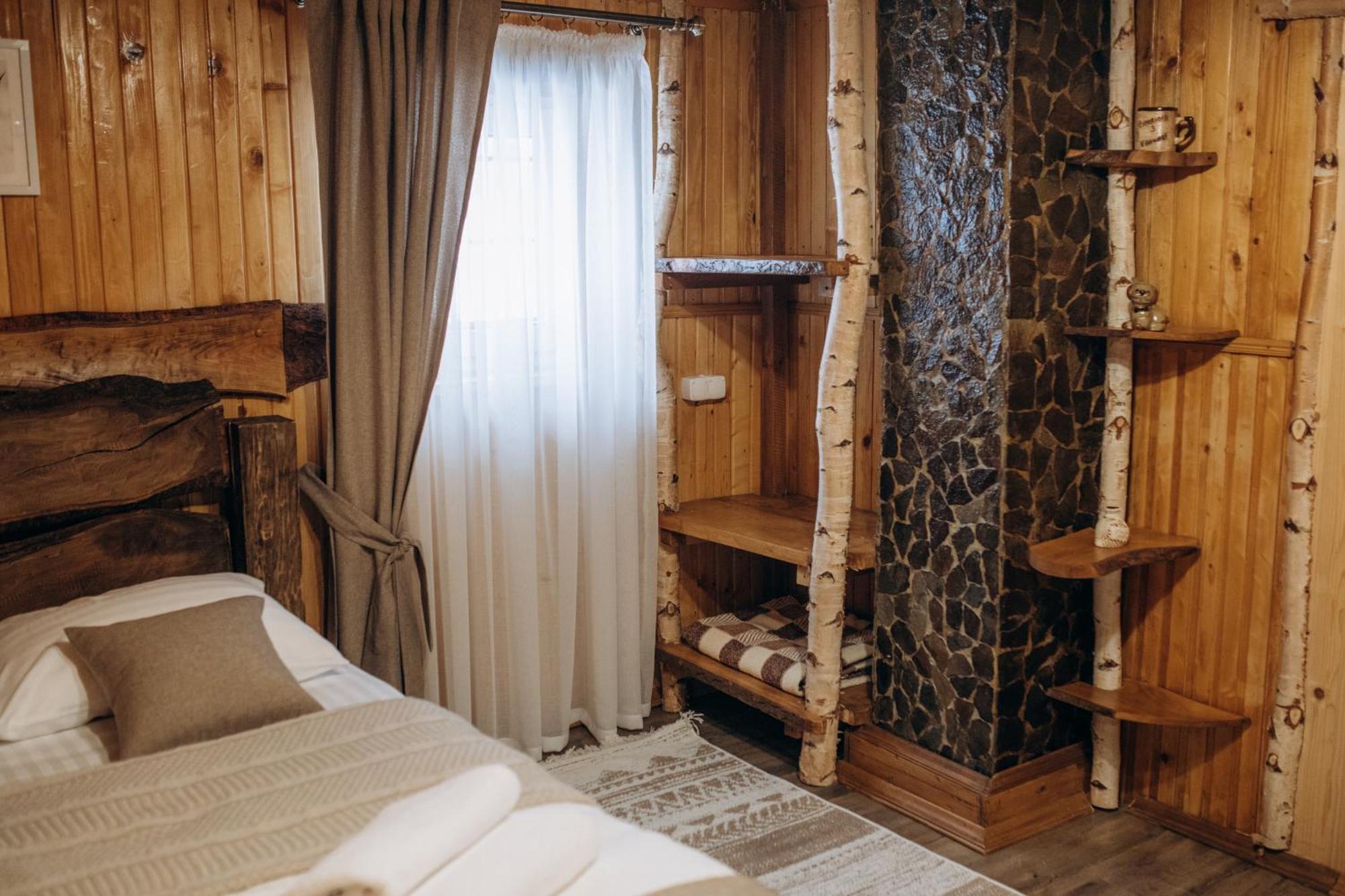 Villa Dolyna Mykolaya à Myhove Chambre photo